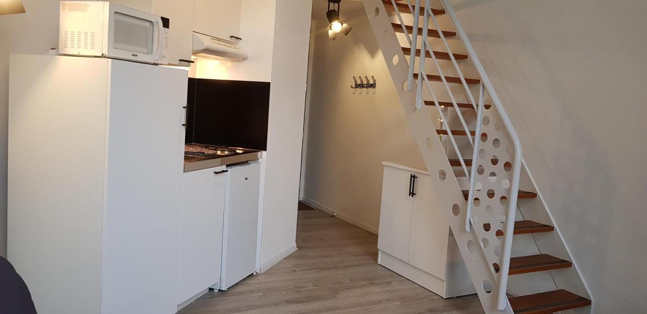 Appartement Cinema Aux Portes Du Futuroscope Chasseneuil-du-Poitou Ngoại thất bức ảnh